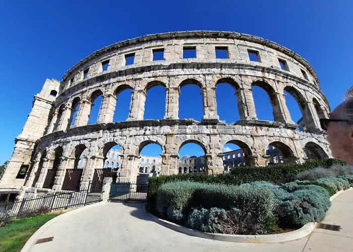 Relax & Lounge Apartman Premantura