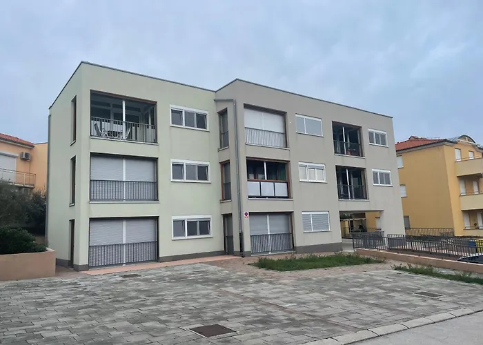 Relax & Lounge * Premantura