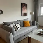 Relax & Lounge