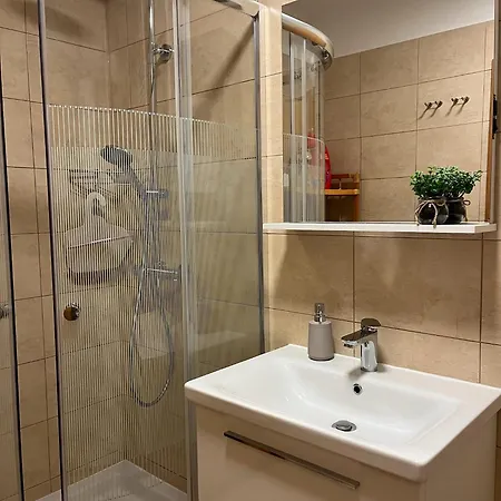 Relax & Lounge Apartman Premantura